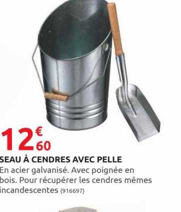 seau à cendres avec pelle