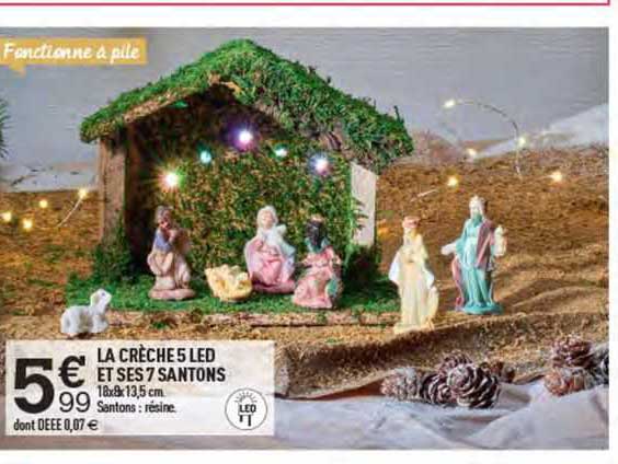 la crèche 5 led et ses 7 santons