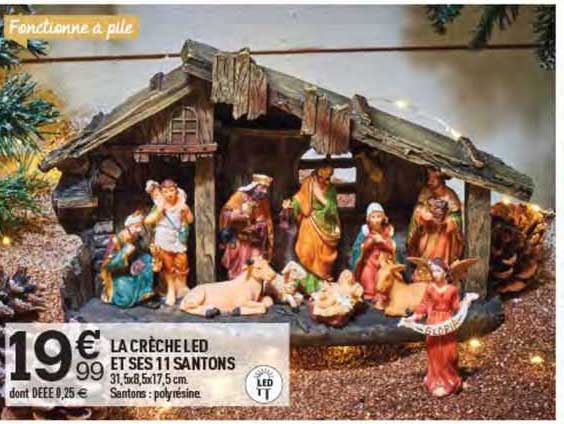 la crèche led et ses 11 santons